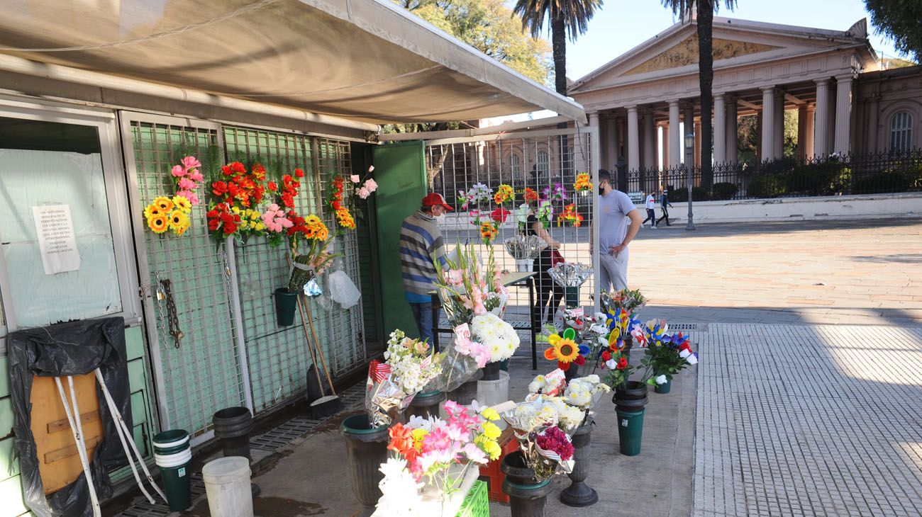 reapertura del cementeriio de la chacarita