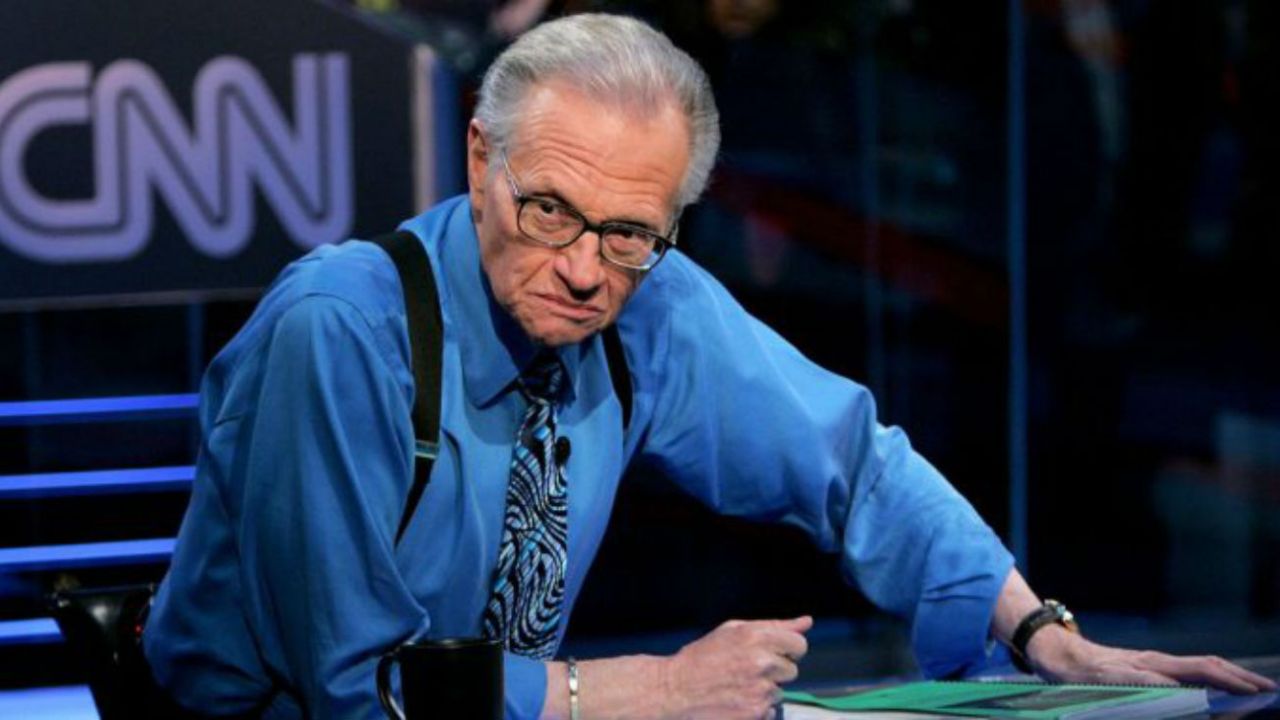 Exitoina | La tragedia de Larry King: murieron dos de sus ...