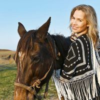 ELINA COSTANTINI: SOLIDARIA Y CONECTADA CON LA NATURALEZA