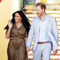 MEGHAN Y HARRY LA COMPRARON CON LA AYUDA DE CARLOS