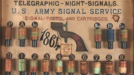 2608_bengalas_pistola