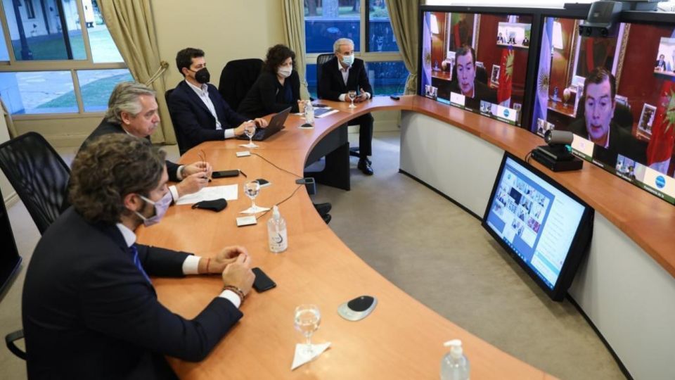 Alberto Fernández mantuvo una videoconferencia con gobernadores y su equipo de Gabinete.