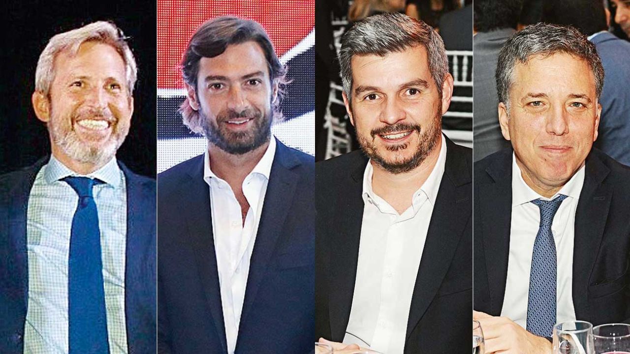 Rogelio Frigerio, Federico Salvai, Marcos Peña y Nicolás Dujovne. | Foto:Cedoc.