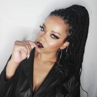 Conocé a la doble de Rihanna que impacta con su parecido en las redes