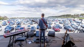 El primer autorecital en Dinamarca lo dio Mads Langer.