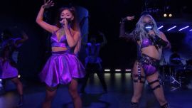 Ariana Grande y Lady Gaga llevaron un mensaje de concientización al cantar y bailar con el tapabocas puesto en los VMA's.
