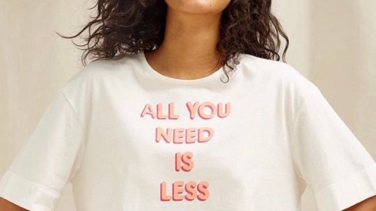 La industria de la moda está dentro de las tres industrias más contaminantes del mundo.