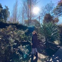 Así es el jardín soñado de la casa de Agustina Cherri