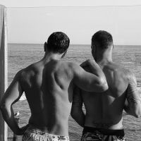 En la playa y en familia, así celebró Ricky Martin el cumpleaños de Jwan Yosef