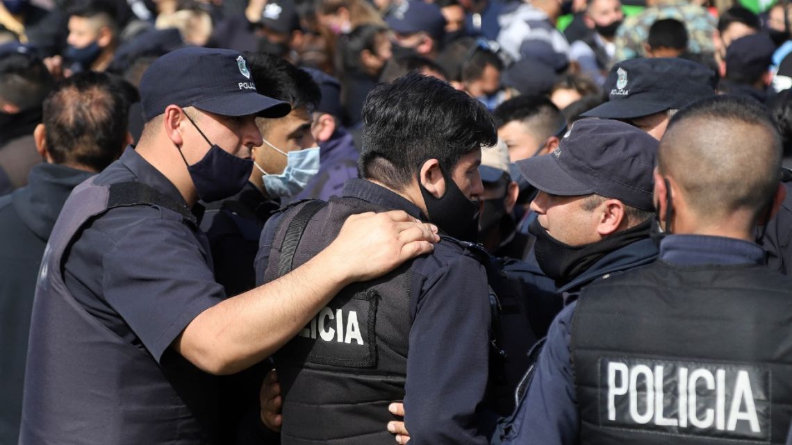 Police officers in Buenos Aires Province meet up to protest in La Matanza on Tuesday.