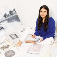 SOL, LA HIJA ARTISTA DE COCO FERNANDEZ Y VIRGINIA ELIZALDE