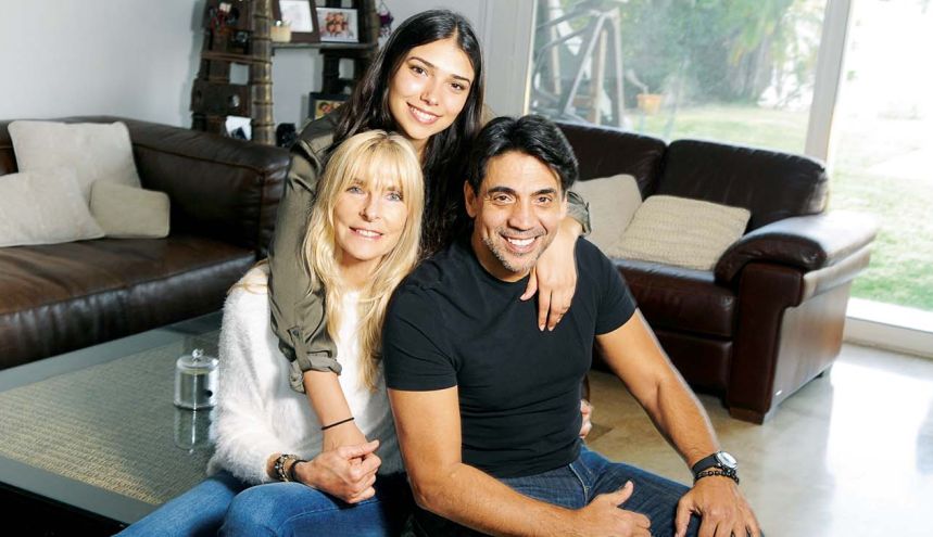 SOL, LA HIJA ARTISTA DE COCO  FERNANDEZ Y VIRGINIA ELIZALDE  