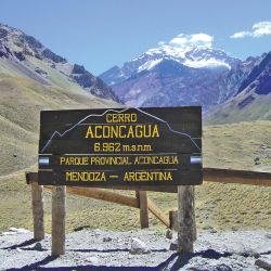 La Asociación de Porteadores de Aconcagua (APA) emitió un comunicado alertando sobre un posible cierre del parque. 