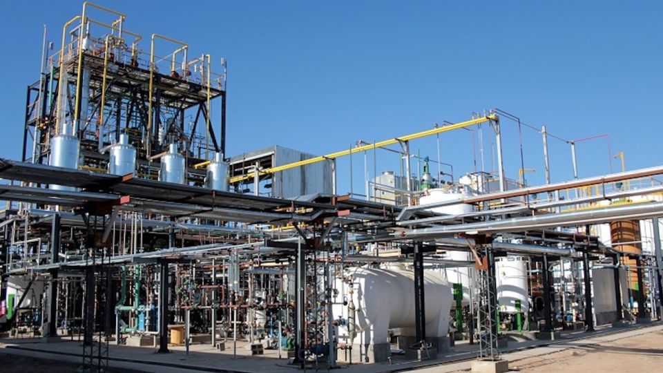 Refinería.
