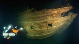 El descubrimiento fue hecho por un grupo de buzos que investigaban el Golfo de Finlandia.