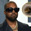 Kanye West orinó uno de sus Grammys