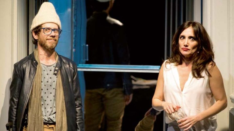 Crítica de teatro: la puerta de al lado