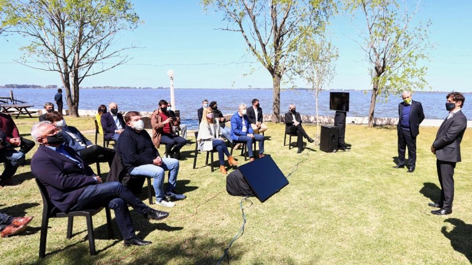 kicilof con los intendentes 20200921
