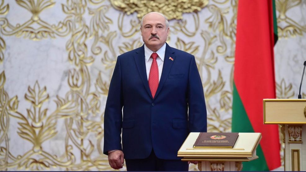  Lukashenko asumió un nuevo mandato en secreto 20200923