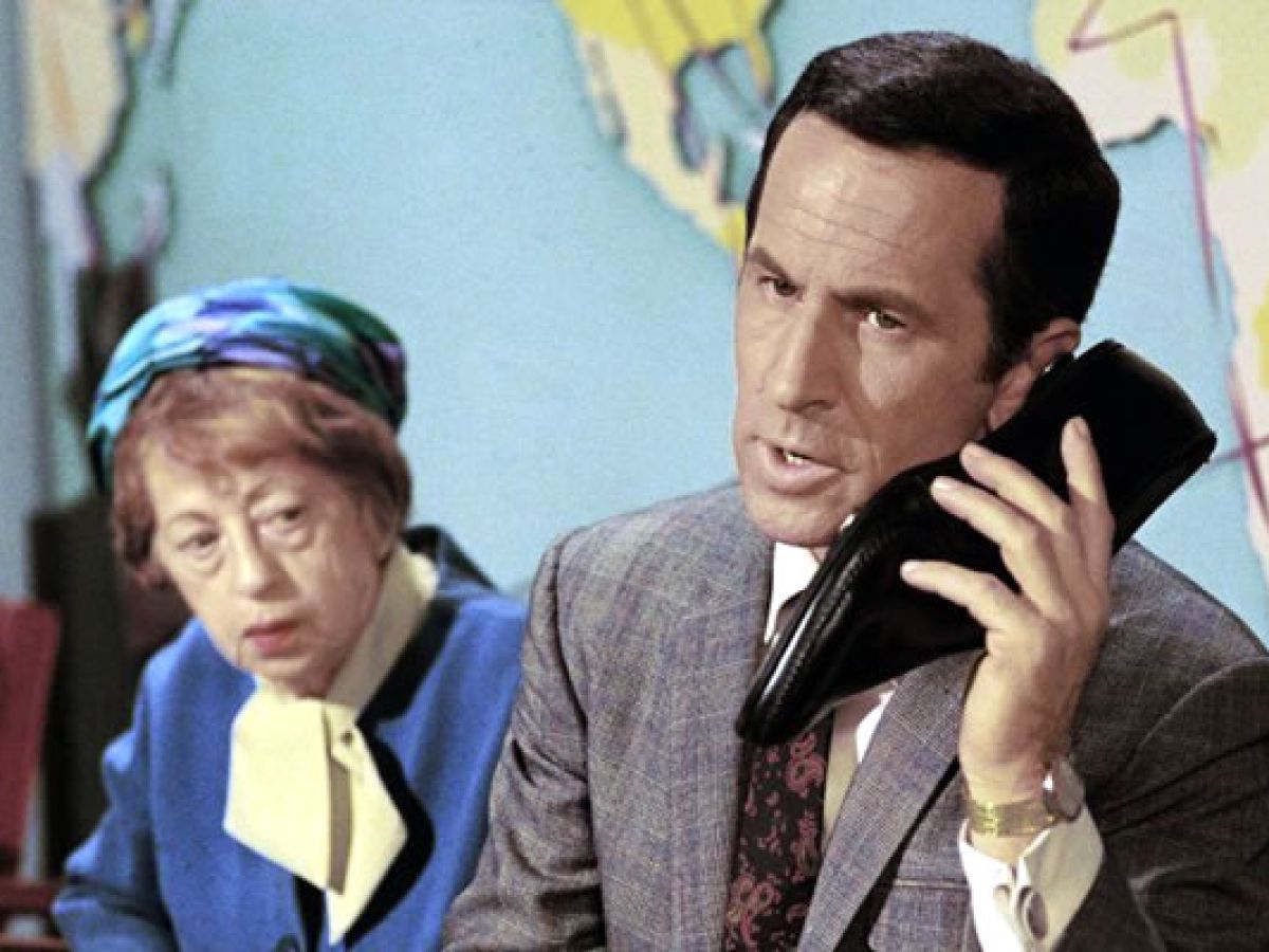 El 25 de septiembre de 2005 murió Don Adams, el Superagente 86 | Radio ...