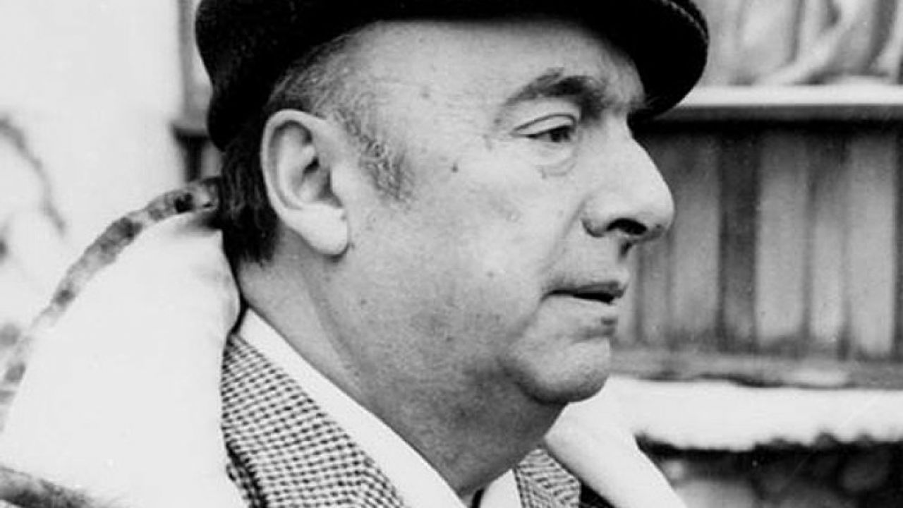 10 frases para enamorarse y 6 de los versos más machistas de Pablo Neruda |  Perfil