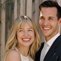 Melissa Benoist y Chris Wood, de Supergirl, se convirtieron en padres