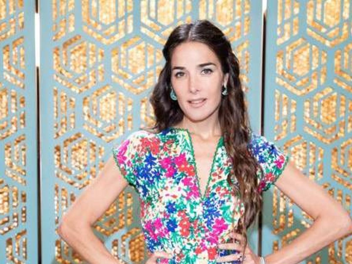 Caras | Juana Viale sorprendió con otro look floral en "La ...
