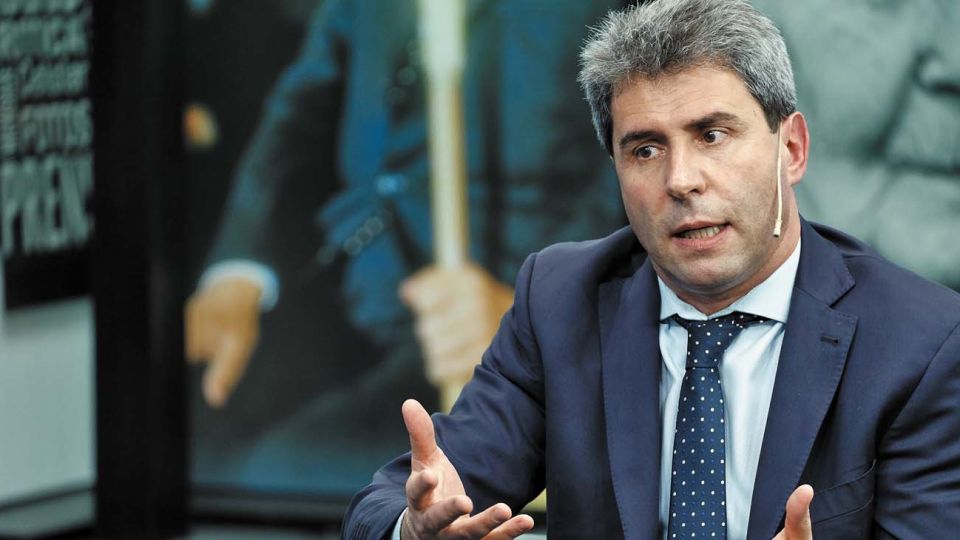El gobernador de San Juan, Sergio Uñac, en la entrevista con Jorge Fontevecchia.