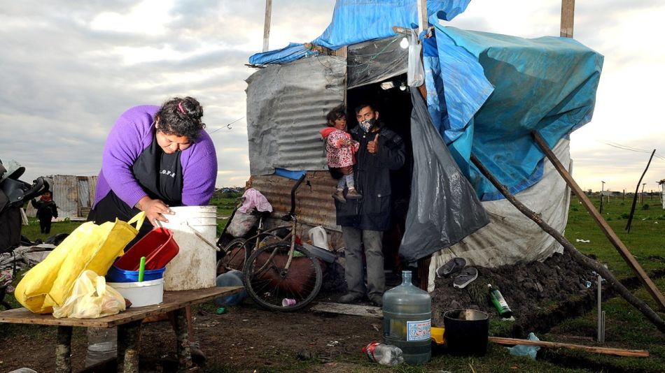 Continúa en Guernica el acuerdo de retiro voluntario. Fotos. Obregon.