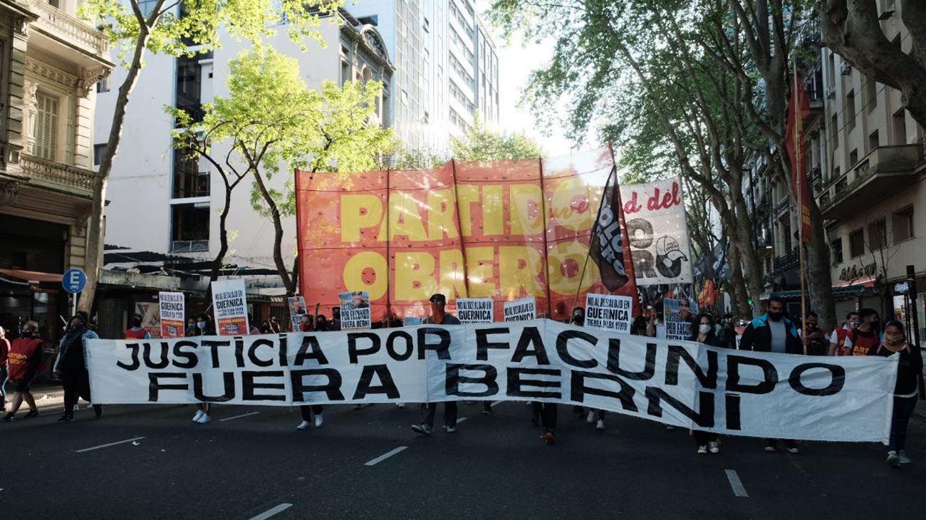 Marcha de grupos de izquierda