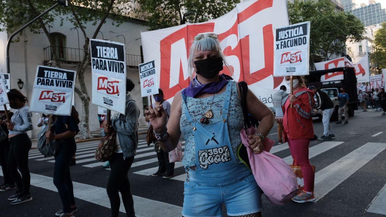 Marcha de grupos de izquierda