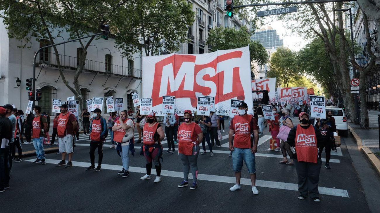 Marcha de grupos de izquierda