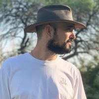 Abel Pintos hizo un radical cambio de look en su rostro