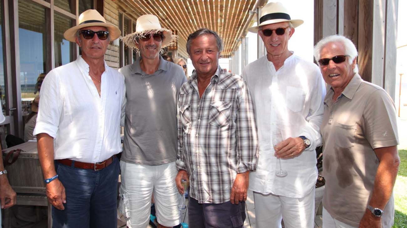 (de izq a der) Germán Neuss-Pablo Roemmers-Cristiano Rattazzi- Jorge Neuss-Teddy Garcia Mansilla.