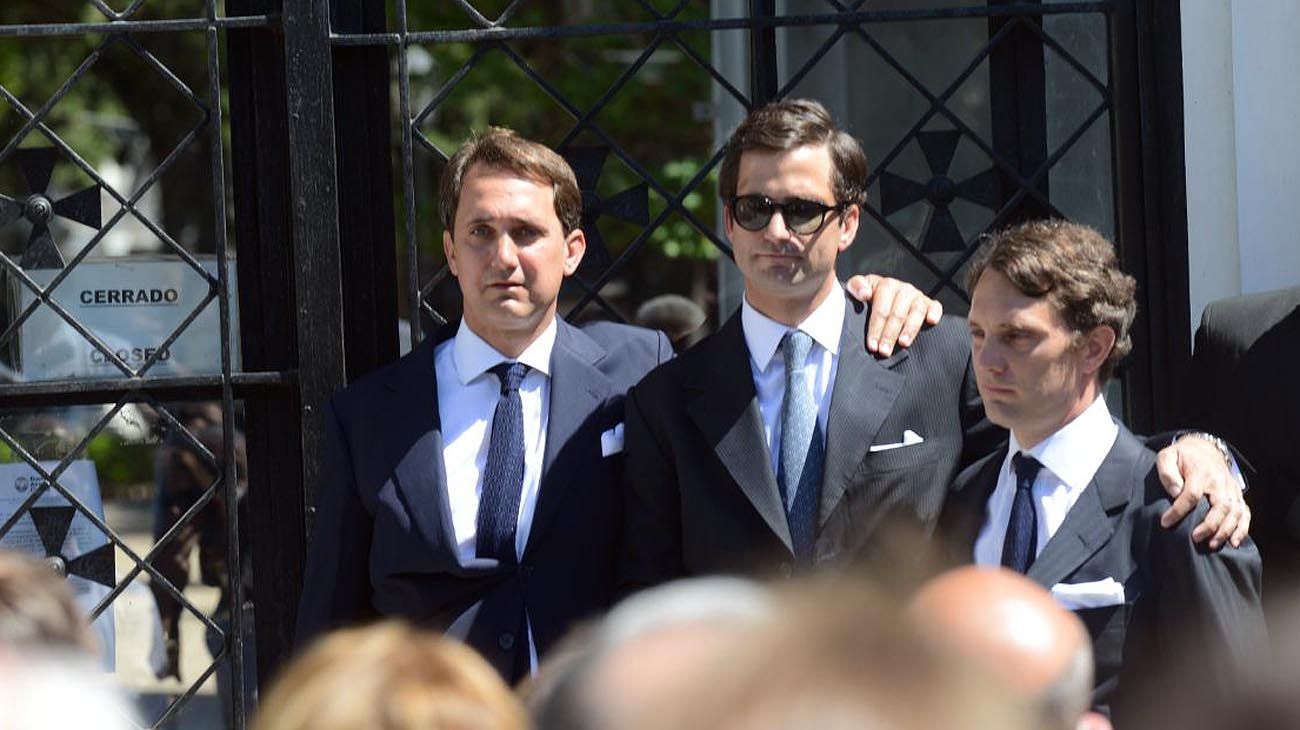  (De izq. a der.) Germán, Juan y Patricio Neuss, los tres hijos varones del Jorge Neuss y Silvia Saravia.