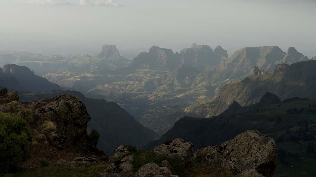 Cazadores en África.