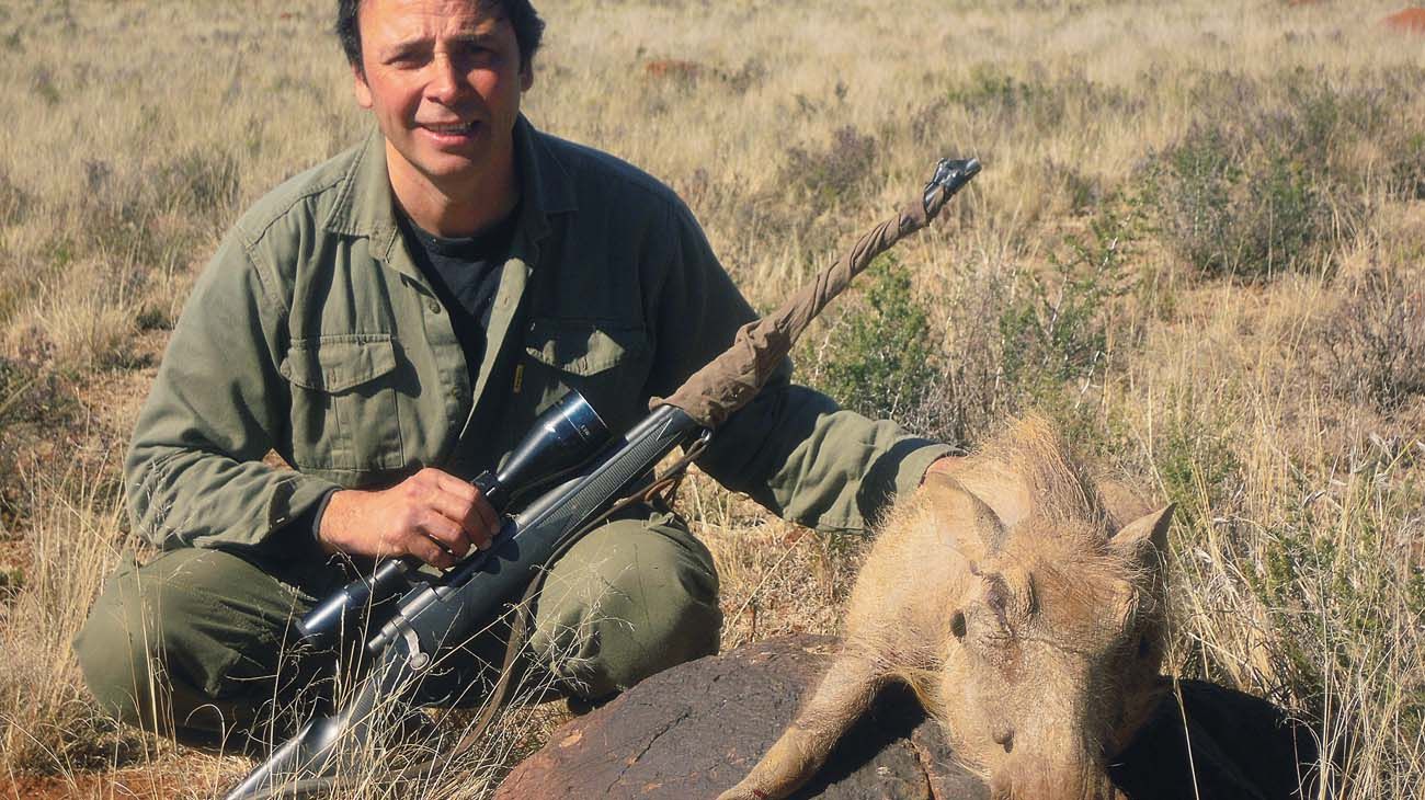 Cazadores en África.