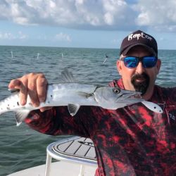 En Miami la pesca no se detiene en tiempos de pandemia: el argentino Matías Muñoz viajó para lograr las mejores capturas.