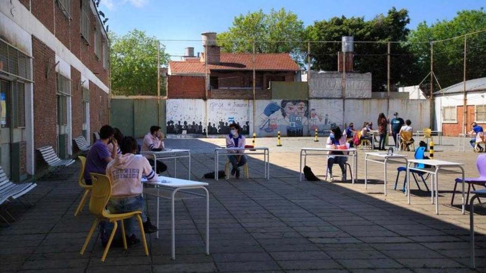 Escuelas Tecnicas Regreso a clases