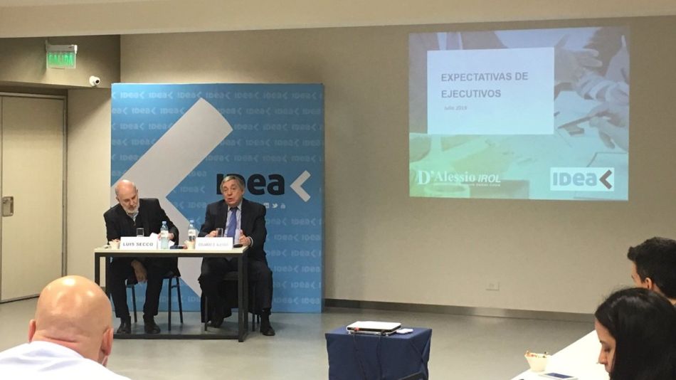 IDEA: el 80% de los empresarios cree que el dólar va a seguir subiendo