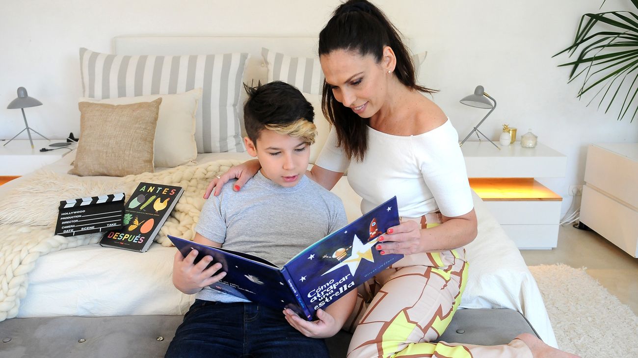 Según un estudio del Conicet, en la cuarentena son las mujeres las que se encargan de acompañar las actividades escolares de sus hijos en un 92,6%.