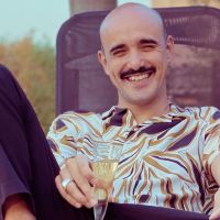 Abel Pintos mostró la pancita de su mujer embarazada por primera vez
