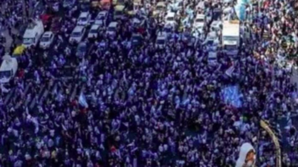 tuit de delia marcha lealtad