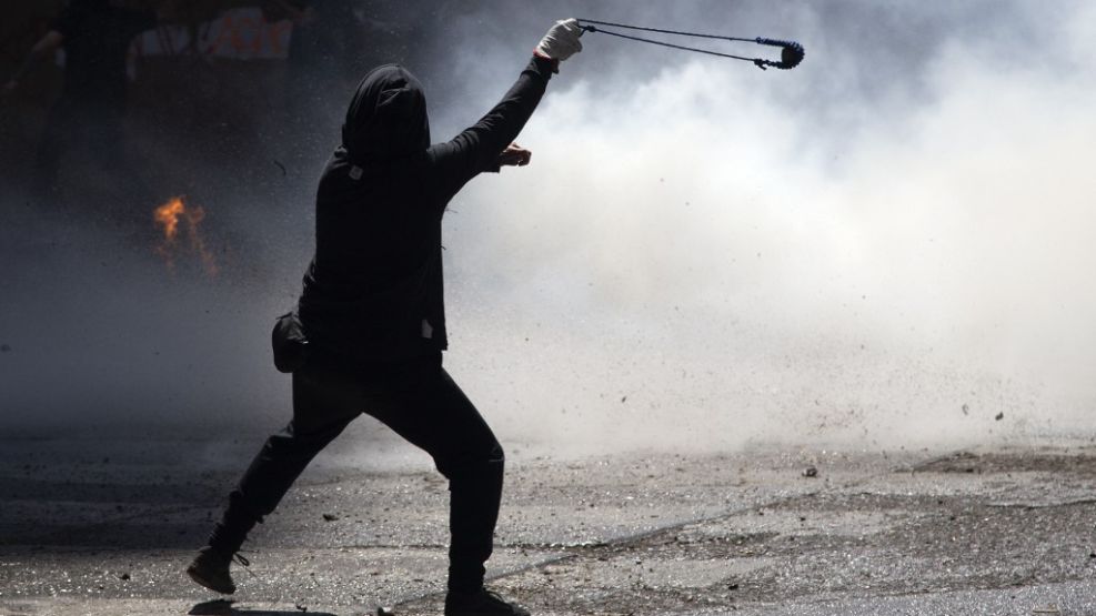 Represión e incidentes en Chile a un año del estallido contra Piñera