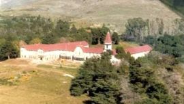El Club Hotel Sierra de la Ventana, hoy en ruinas, fue el centro turístico de la zona desde 1911