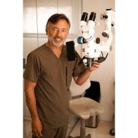 Dr. Gustavo Vidal