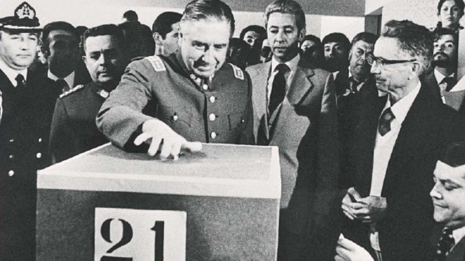 20201025_pinochet_chile_votacion_cedoc_g