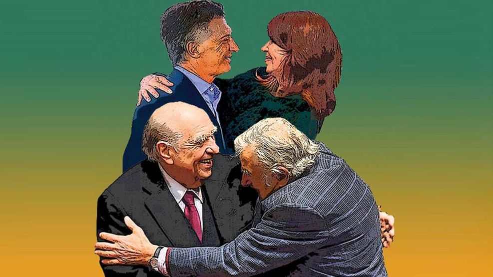20201025_abrazos_paz_mujica_macri_cristina_temes_g