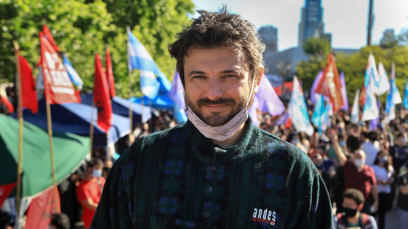 Grabois encabezó una marcha frente a la La Rural.