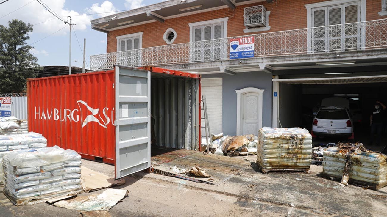  7 serbios que hallaron muertos en Paraguay, dentro de contenedores, encerrados durante 3 meses.
